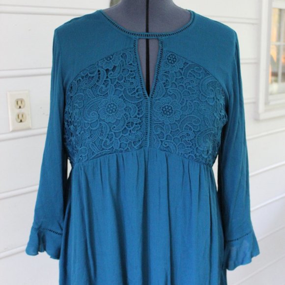 Xhilaration Tops - Xhilaration Peasant-Style Blouse